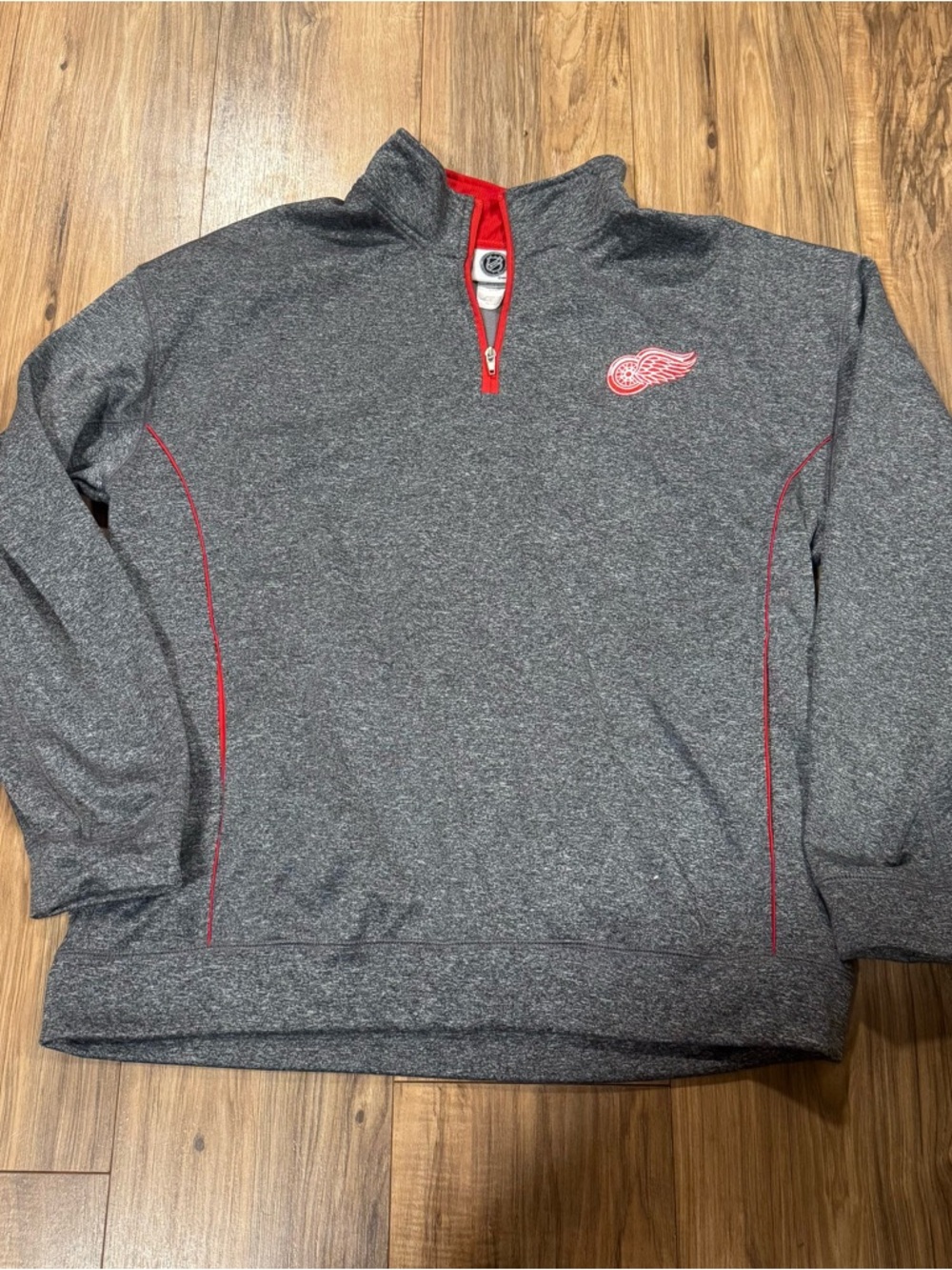 NHL Detroit Red Wings Men's XL Quarter-Zip Pullover Sweatshirt Gray Embroidered